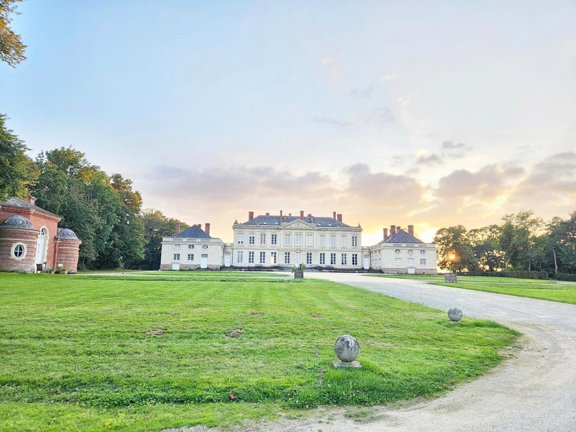 Chateau De Craon Eksteriør billede